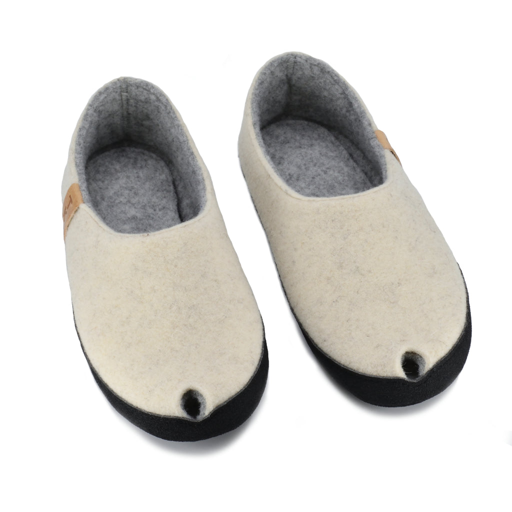 TOKU Budapest · lambswool slippers · handmade in Estonia · arch-support slippers · warm felt shoes · slow fashion · Estonian design · cozy home footwear